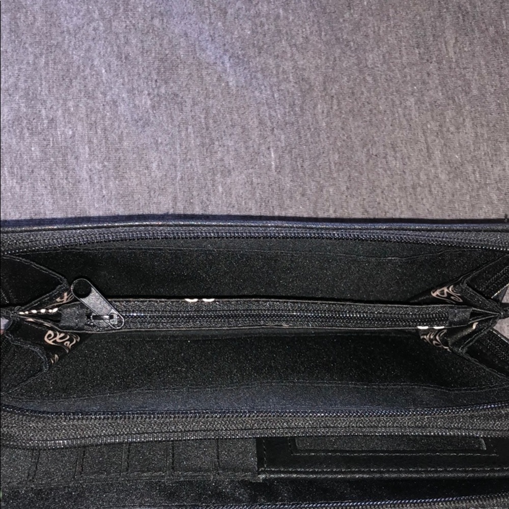 Wallet - Picture 5 of 6